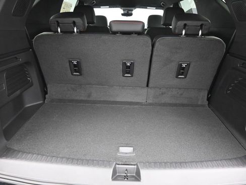 New 2026 Chevrolet Traverse RS image 13