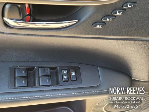 Used 2014 Lexus ES 300h image 25