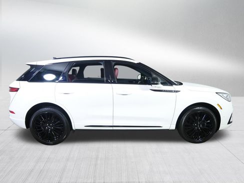 Used 2023 Lincoln Corsair Reserve w/ Equipment Group 202A AWD/4WD image 8