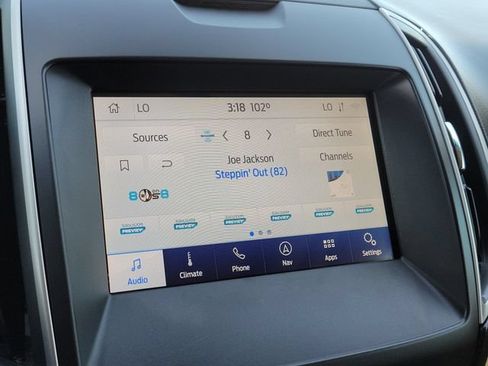 Used 2020 Ford Edge SEL w/ Cold Weather Package AWD/4WD image 22