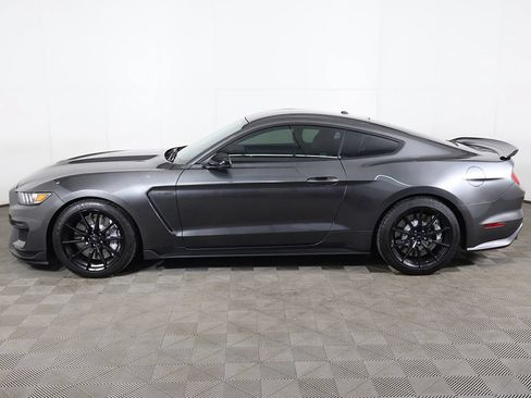 Used 2017 Ford Mustang Shelby GT350 RWD image 15