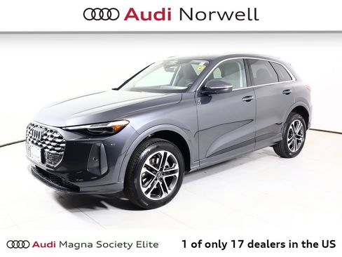 Used 2025 Audi Q5 2.0T Premium Plus w/ Premium Plus image 12