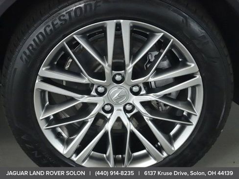 Used 2023 Acura MDX SH-AWD w/ Advance Package image 10