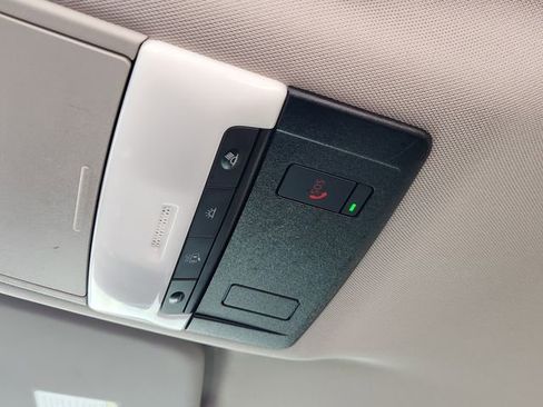 Used 2021 Nissan Rogue SV FWD image 25