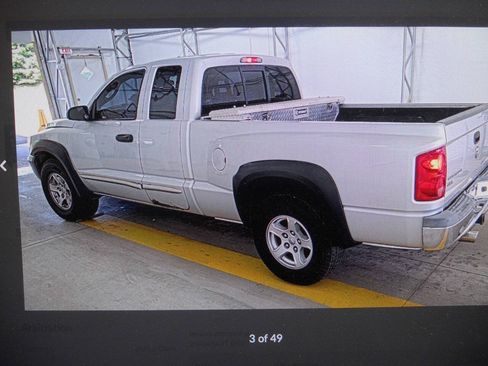 Used 2005 Dodge Dakota SLT AWD/4WD image 3