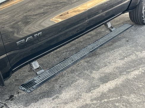 Used 2023 RAM 1500 Laramie image 11