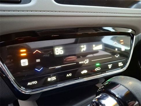 Used 2017 Honda HR-V EX image 23