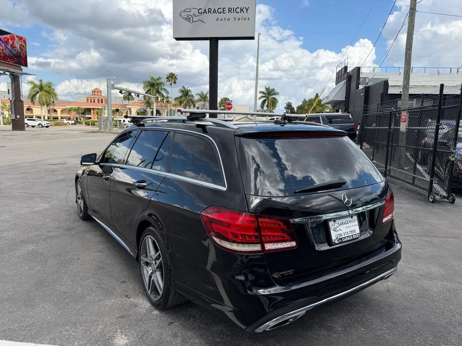 Used 2016 Mercedes-Benz E 350 4MATIC Wagon w/ Premium Package image 7