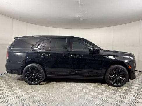 Certified 2023 Cadillac Escalade Sport Platinum image 4