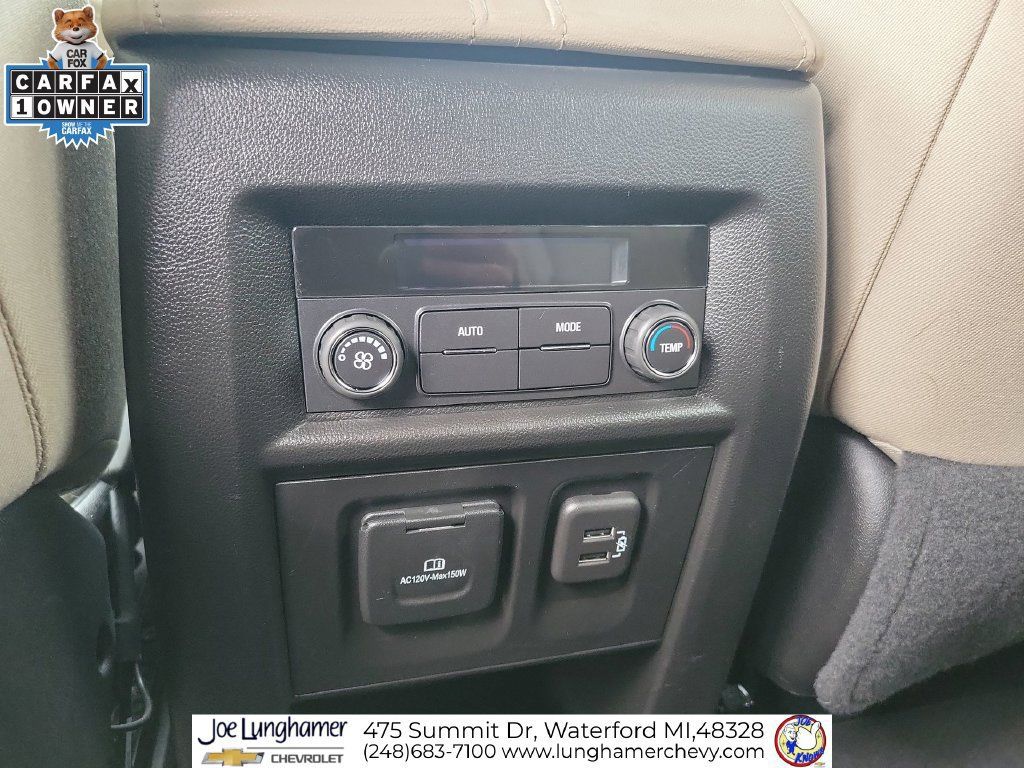 Used 2023 Chevrolet Traverse LT w/ LPO, Cargo Package AWD/4WD image 21
