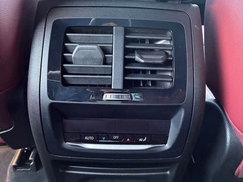 Used 2024 BMW X3 M40i w/ Premium Package image 17