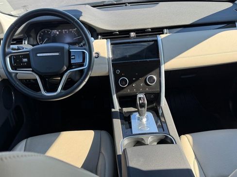 Used 2022 Land Rover Discovery Sport S image 11