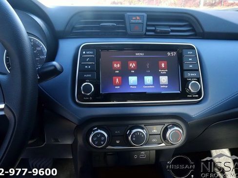 New 2025 Nissan Versa SV w/ Trunk Package image 16