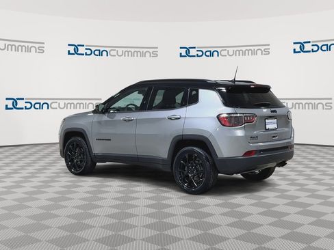 Used 2022 Jeep Compass Latitude AWD/4WD image 7