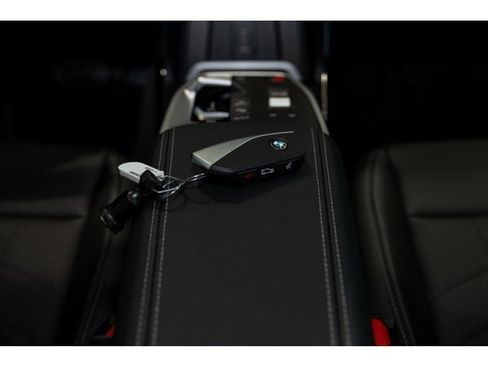 New 2025 BMW X1 xDrive28i w/ Technology Package image 82