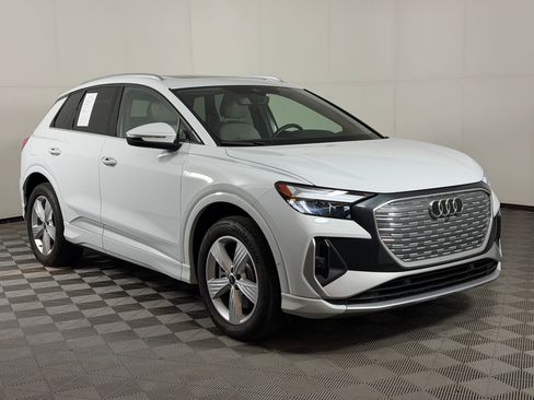 Used 2024 Audi Q4 e-tron Premium Plus w/ Premium Plus AWD/4WD image 7