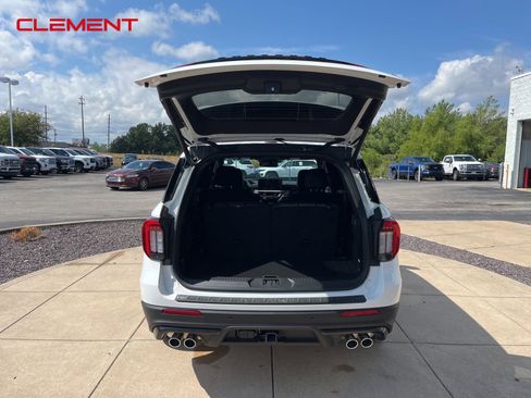 New 2025 Ford Explorer ST image 23