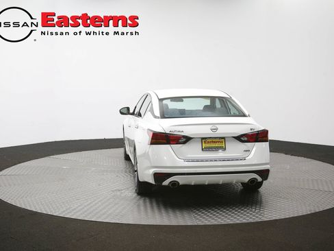 Used 2023 Nissan Altima 2.5 SV w/ SV Premium Package AWD/4WD image 37
