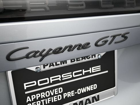 Certified 2021 Porsche Cayenne GTS AWD/4WD image 8