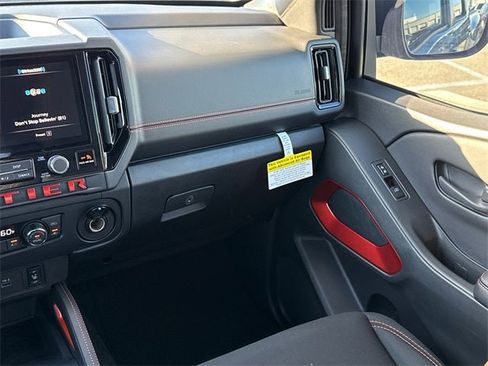 New 2026 Nissan Frontier PRO-4X w/ Pro-4x Convenience Package image 15
