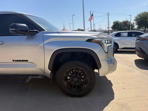 Used 2024 Toyota Tundra Limited w/ TRD Off-Road Package AWD/4WD image 16