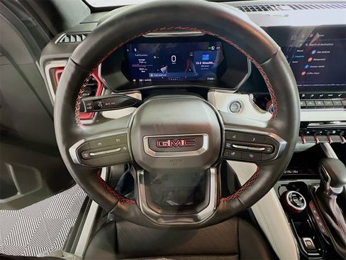 Used 2024 GMC Canyon AT4X image 11