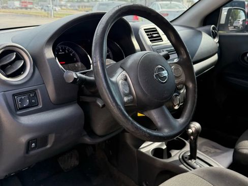 Used 2012 Nissan Versa SL image 8