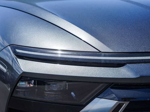 New 2026 Hyundai Sonata Limited FWD image 10