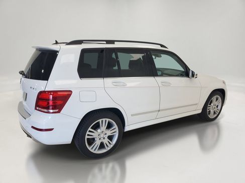 Used 2015 Mercedes-Benz GLK 350 4MATIC image 6