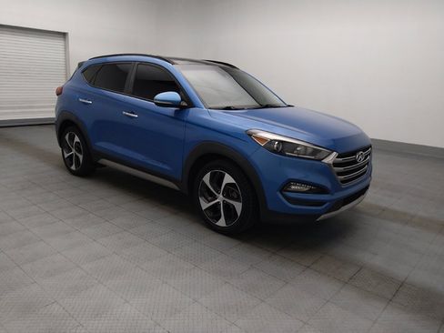 Used 2017 Hyundai Tucson Limited w/ Limited Ultimate Package 03 FWD image 11