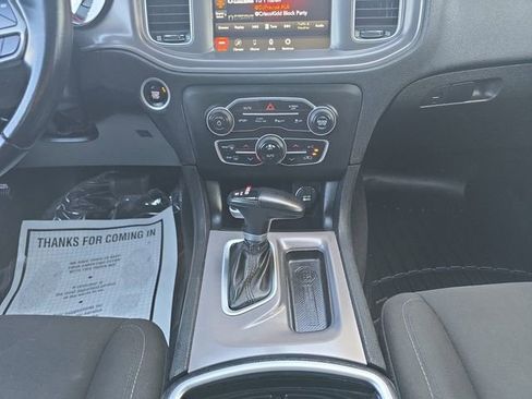 Used 2023 Dodge Charger GT image 3