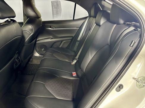 Used 2021 Toyota Camry XSE w/ Navigation Upgrade Package image 21