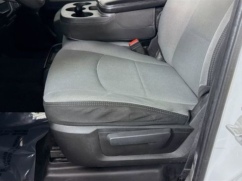 Used 2022 RAM 3500 Big Horn image 25