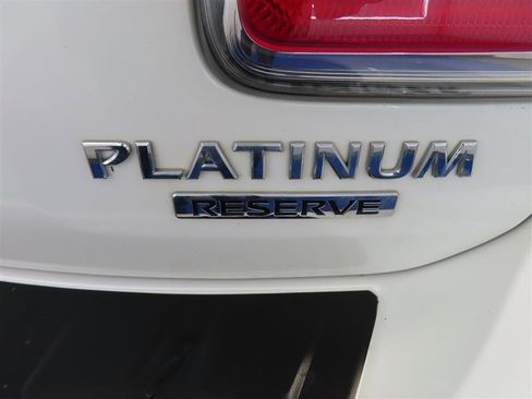 Used 2020 Nissan Armada Platinum w/ Platinum Reserve Package image 14