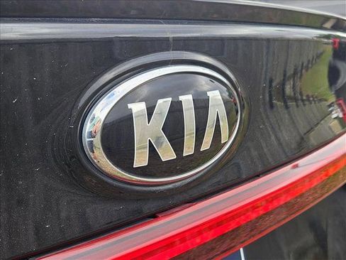 Used 2020 Kia Forte GT-Line FWD image 15