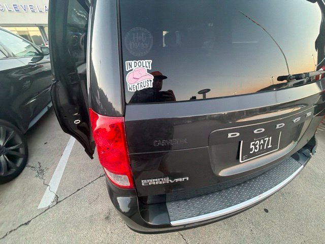 Used 2011 Dodge Grand Caravan Express FWD image 22