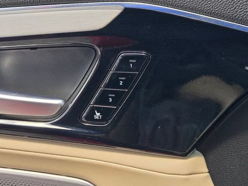 Certified 2025 Acura MDX FWD w/ Technology Package image 28