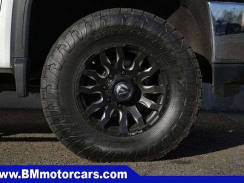 Used 2021 GMC Sierra 2500 SLE w/ SLE Value Package; AWD/4WD image 10