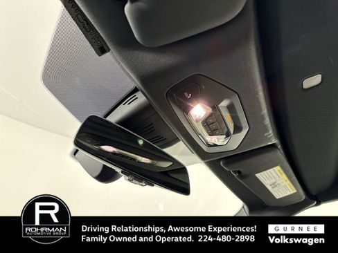 Used 2022 BMW 440i xDrive Convertible w/ Premium Package image 11