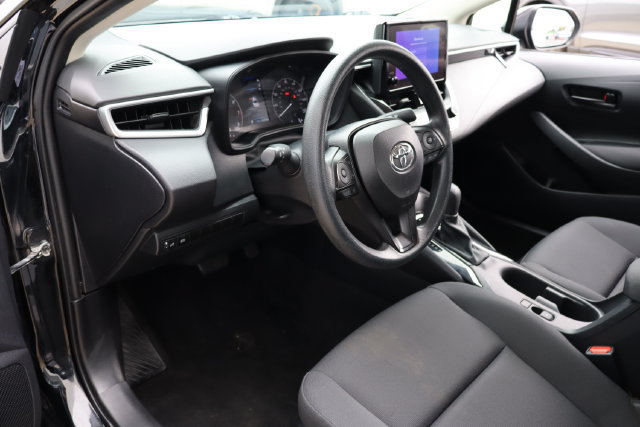 Used 2024 Toyota Corolla LE FWD image 13