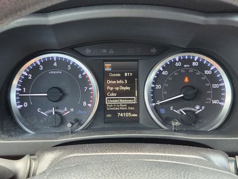 Used 2019 Toyota Highlander LE FWD image 26