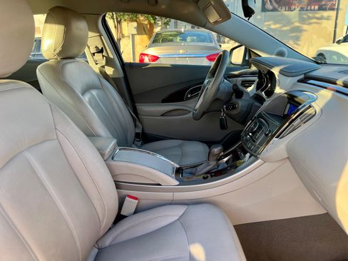 Used 2011 Buick LaCrosse CX FWD image 13