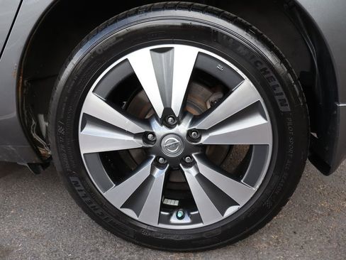 Used 2015 Nissan Leaf SV w/ LED & Quick Charge Package image 43