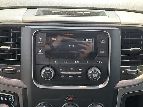 Used 2020 RAM 1500 Tradesman w/ Chrome Appearance Group RWD image 11