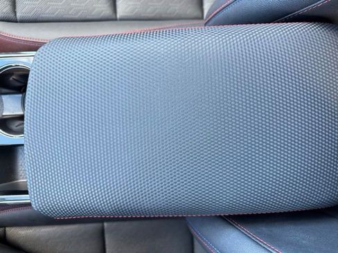 Used 2025 Chevrolet Equinox RS w/ Safety and Technology Package image 15