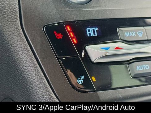 Certified 2020 Ford Explorer XLT w/ Equipment Group 202A image 21