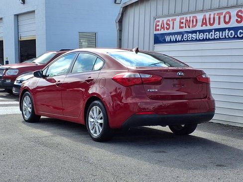 Used 2016 Kia Forte LX w/ LX Popular Plus Package image 3