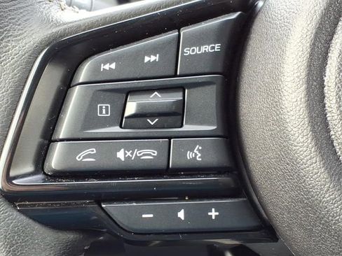Used 2025 Subaru Forester Premium AWD/4WD image 24