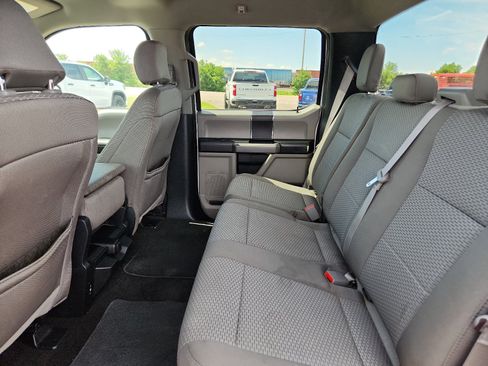 Used 2020 Ford F150 XLT image 9