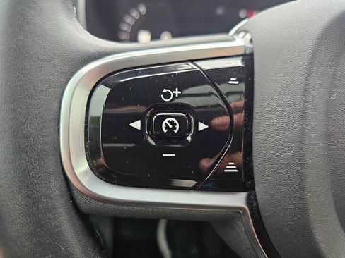 Certified 2023 Volvo XC90 T8 Ultimate w/ Protection Package Premier AWD/4WD image 36